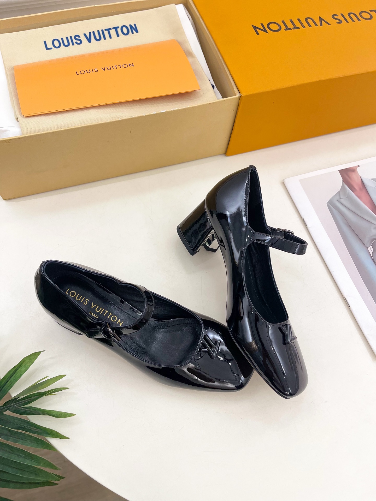 Women's high heels